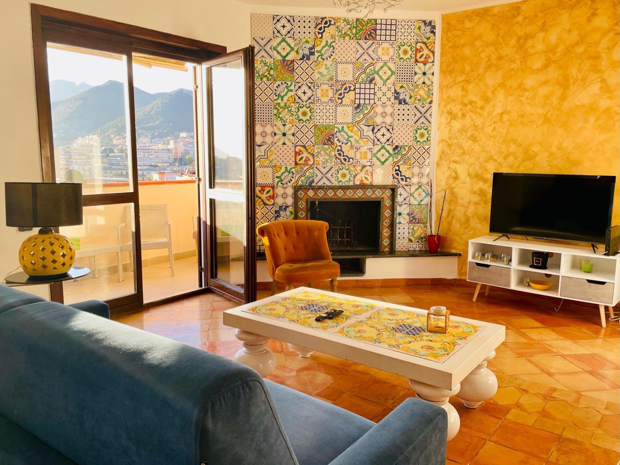 Donna Filomena Casa Vacanza Park Bougainville Salerno Luaran gambar