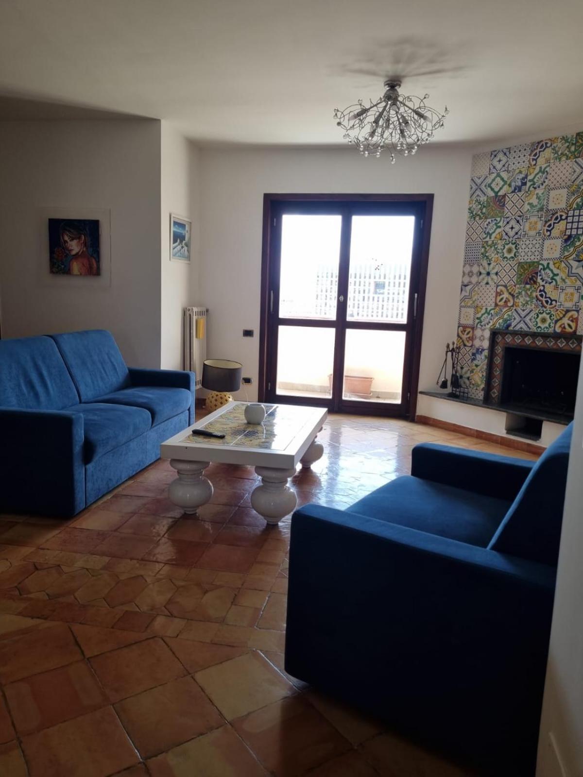 Donna Filomena Casa Vacanza Park Bougainville Salerno Luaran gambar